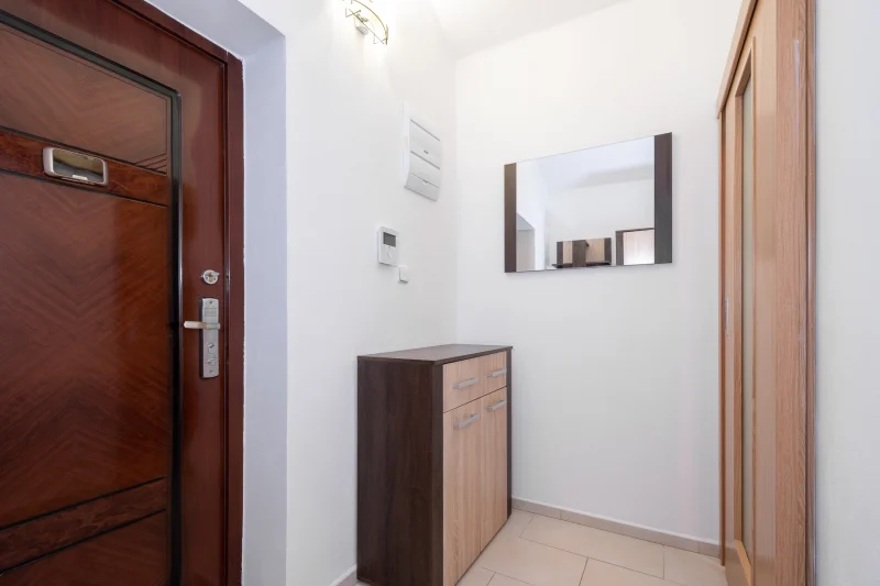Pronájem bytu 3+1, 80m² - Praha - Košíře