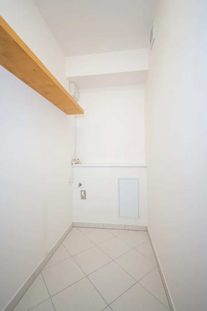 Pronájem bytu 4+kk s terasou, ulice Zakšínská 609/13, Praha - Střížkov