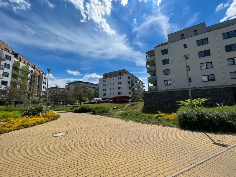 Pronájem bytu 4+kk s terasou, ulice Zakšínská 609/13, Praha - Střížkov