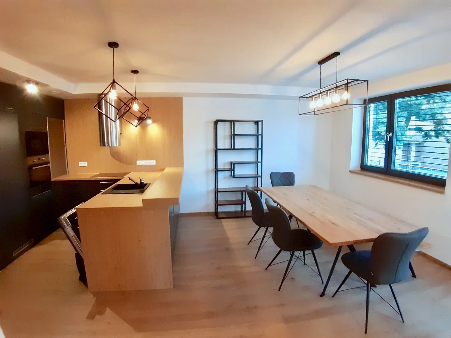 Pronájem bytu 2+kk/T/P o výměře  86m² - Rakovník II