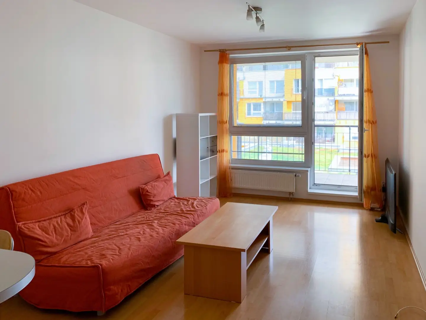 Pronájem bytu 2+kk/B/G o výměře 50m²  v lokalitě Praha - Vysočany