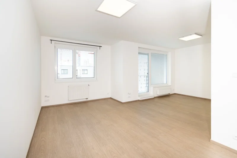 Pronájem byty 1+kk, 56 m² - Praha - Vysočany