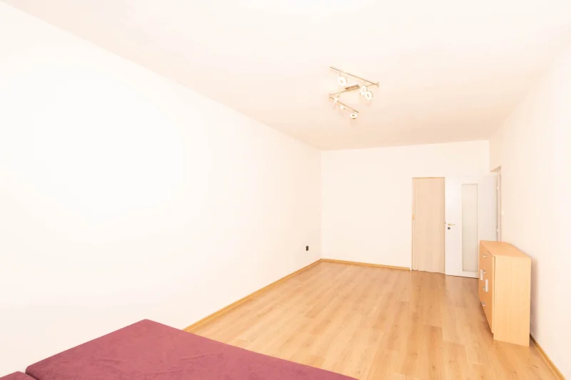 Pronájem bytu 2+1, 54 m² - Praha - Strašnice