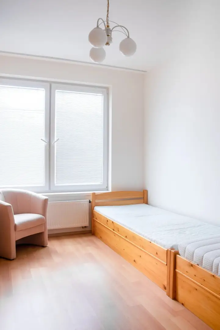 Pronájem bytu 2+kk, 54 m² - Praha - Hloubětín