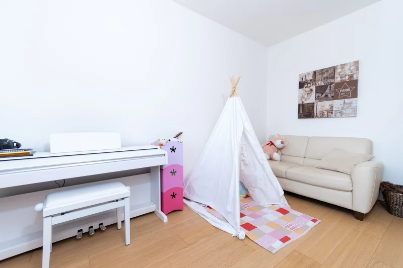 Pronájem bytu 4+kk/G/Z o výměře 120 m²  Praha - Košíře