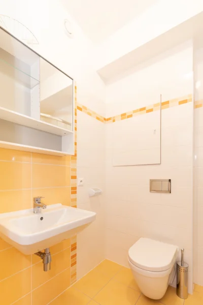 Pronájem byty 1+kk, 33 m² - Praha - Vysočany