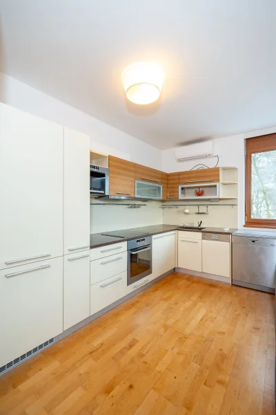 Pronájem bytu 3+kk, 93 m², Praha Smíchov