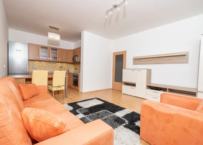 Pronájem bytu 2+kk/T/G o velikosti 52 m² - Praha - Vysočany