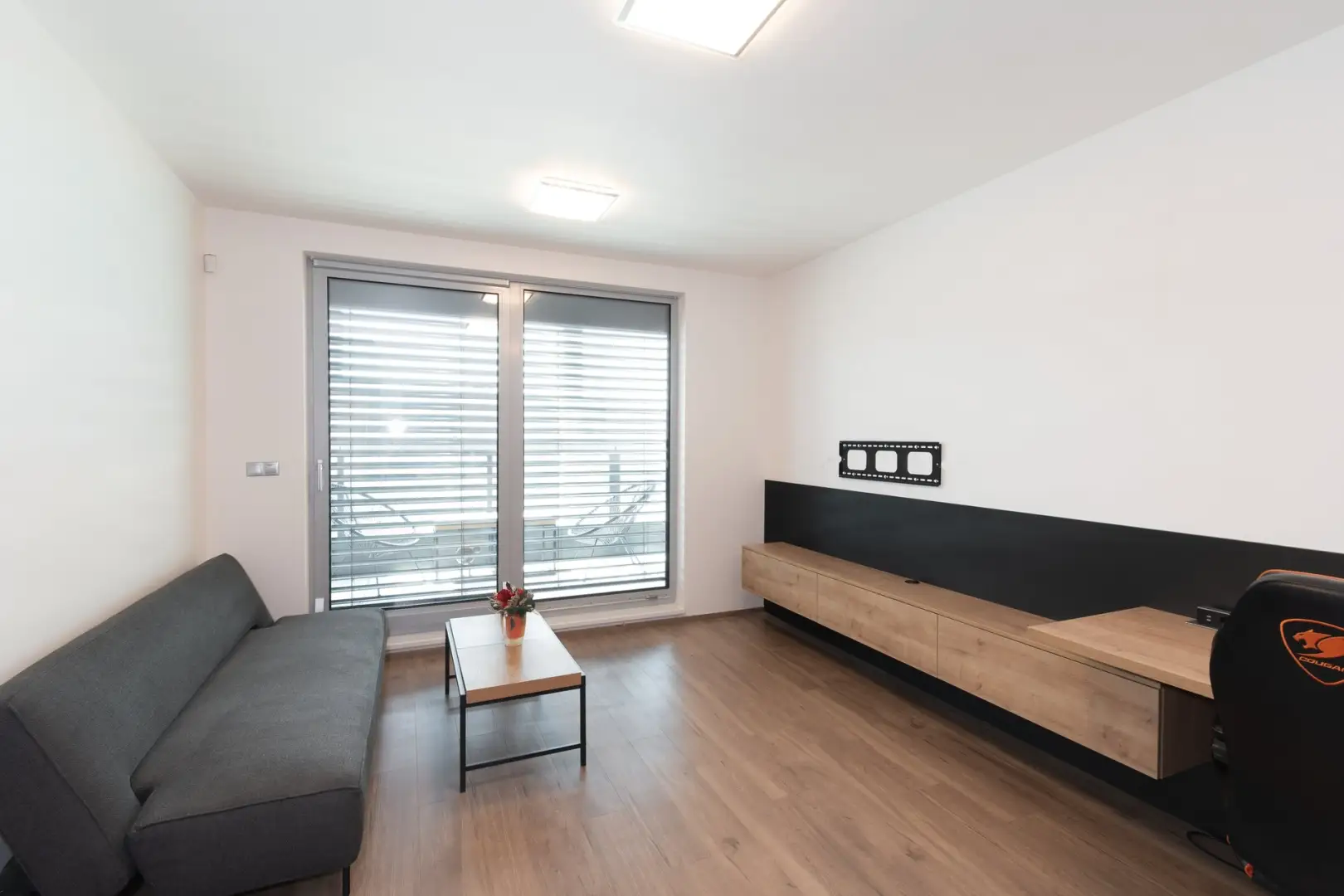 Pronájem bytu 2+kk 55 m², Praha