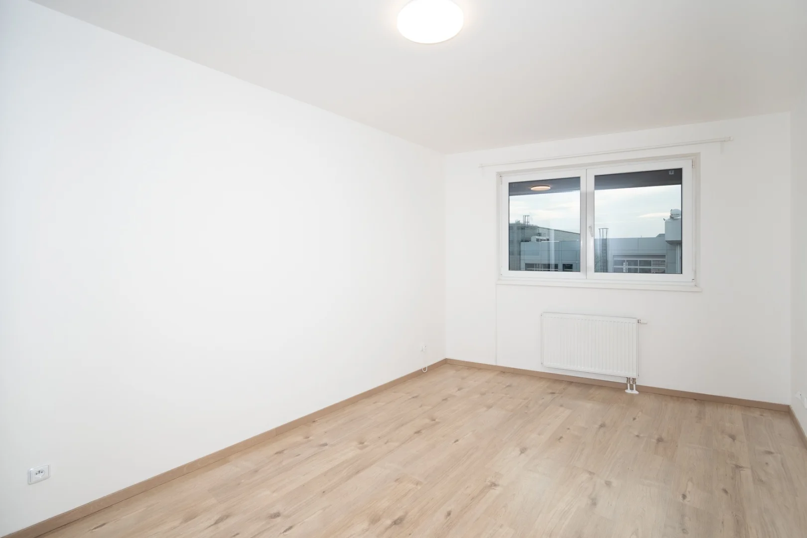 Pronájem byty 3+kk, 88 m² - Praha - Dolní Počernice