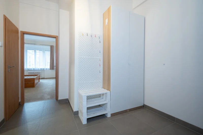 Pronájem bytu 2+kk, ulice Veverkova 1418/10, Praha - Holešovice