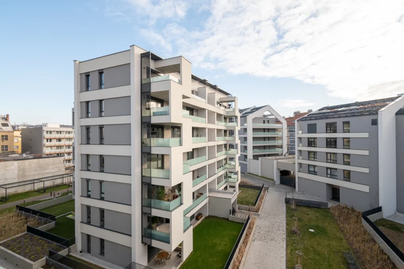 Pronájem bytu 4+kk, ulice V Horkách, Praha Nusle