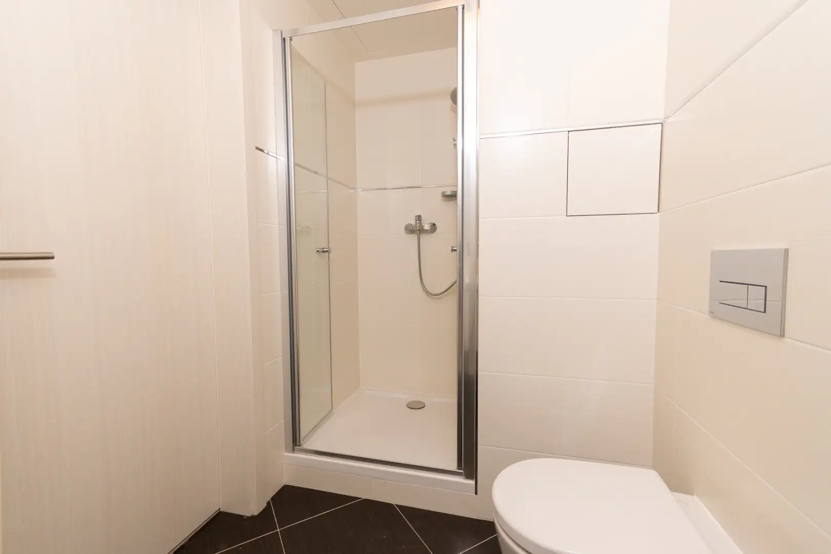 Pronájem bytu 1+kk 29m² - Praha - Třebonice