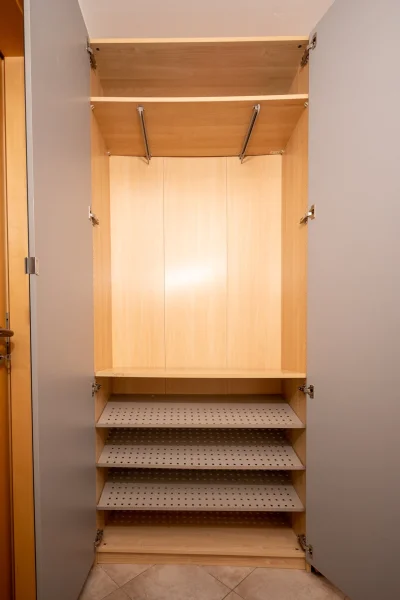 Pronájem bytu 2+kk/G o velikosti 40m² - Praha - Suchdol