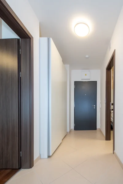 Pronájem bytu 2+kk s balkónem, ulice Poděbradská 1158/49, Praha - Hloubětín
