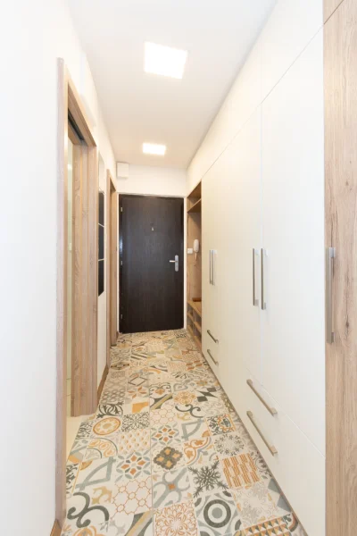 Pronájem bytu 2+kk 57 m², Praha - Hloubětín