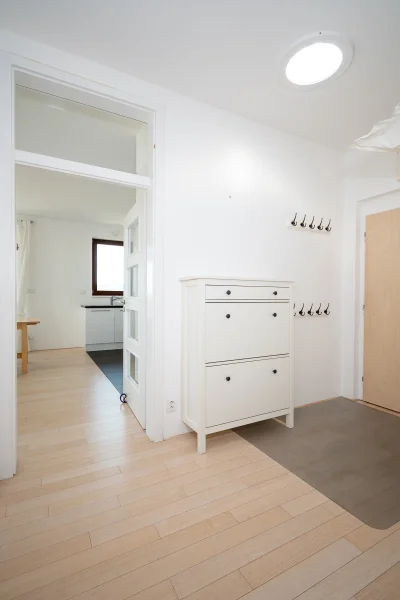 Pronájem bytu 3+kk s terasou, ulice Jeřabinová, Praha Smíchov