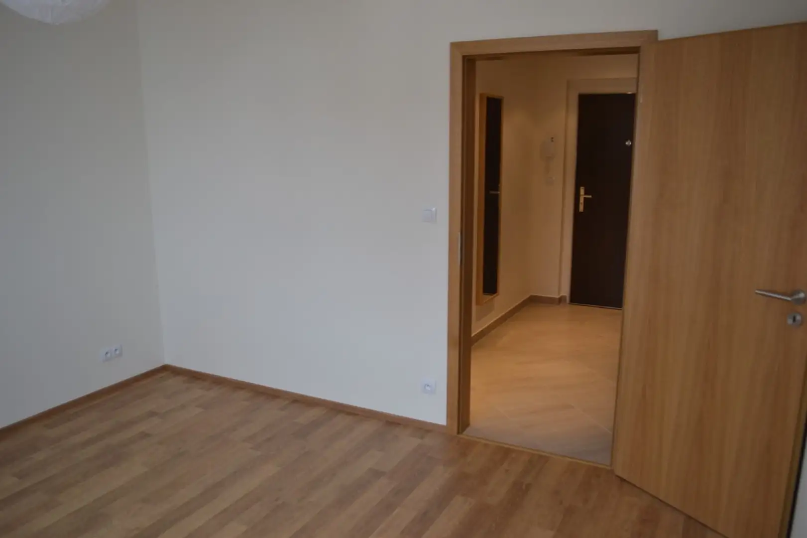 Pronájem bytu 2+kk/G/S 58m² - Praha - Holešovice