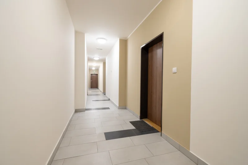 Pronájem bytu 2+kk/B/G o výměře 55m² - Praha - Střížkov