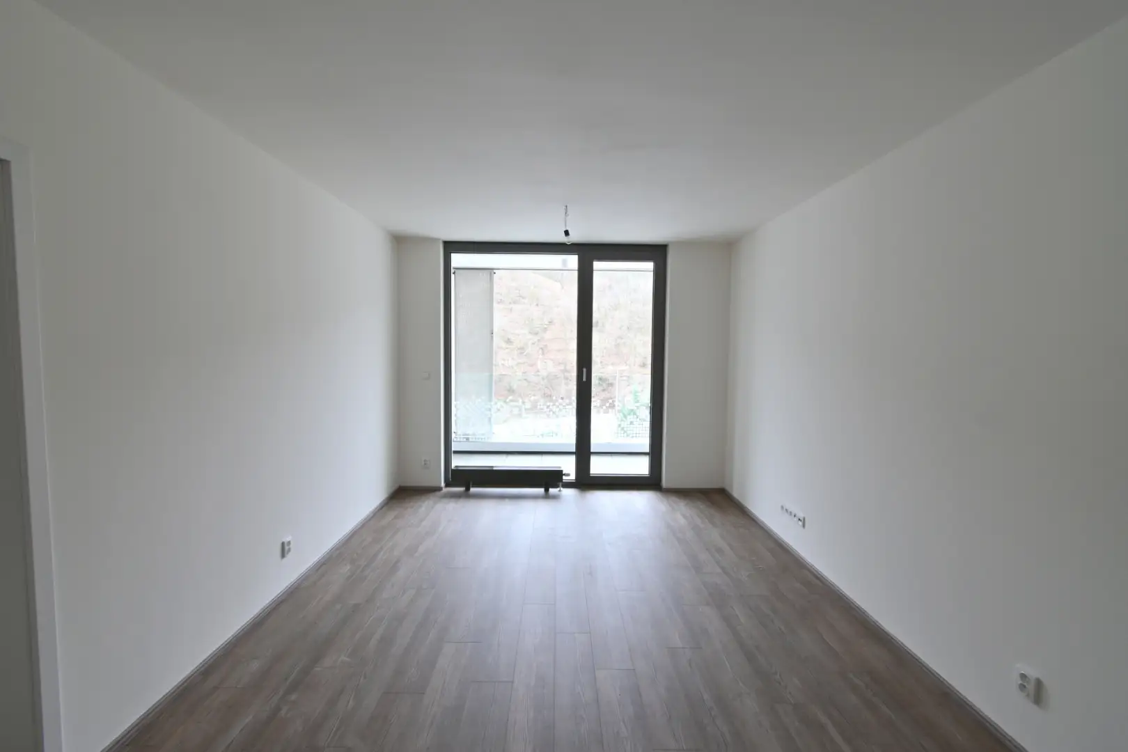 Pronájem bytu 3+kk/L/G o výměře 60 m² v lokalitě Praha - Košíře