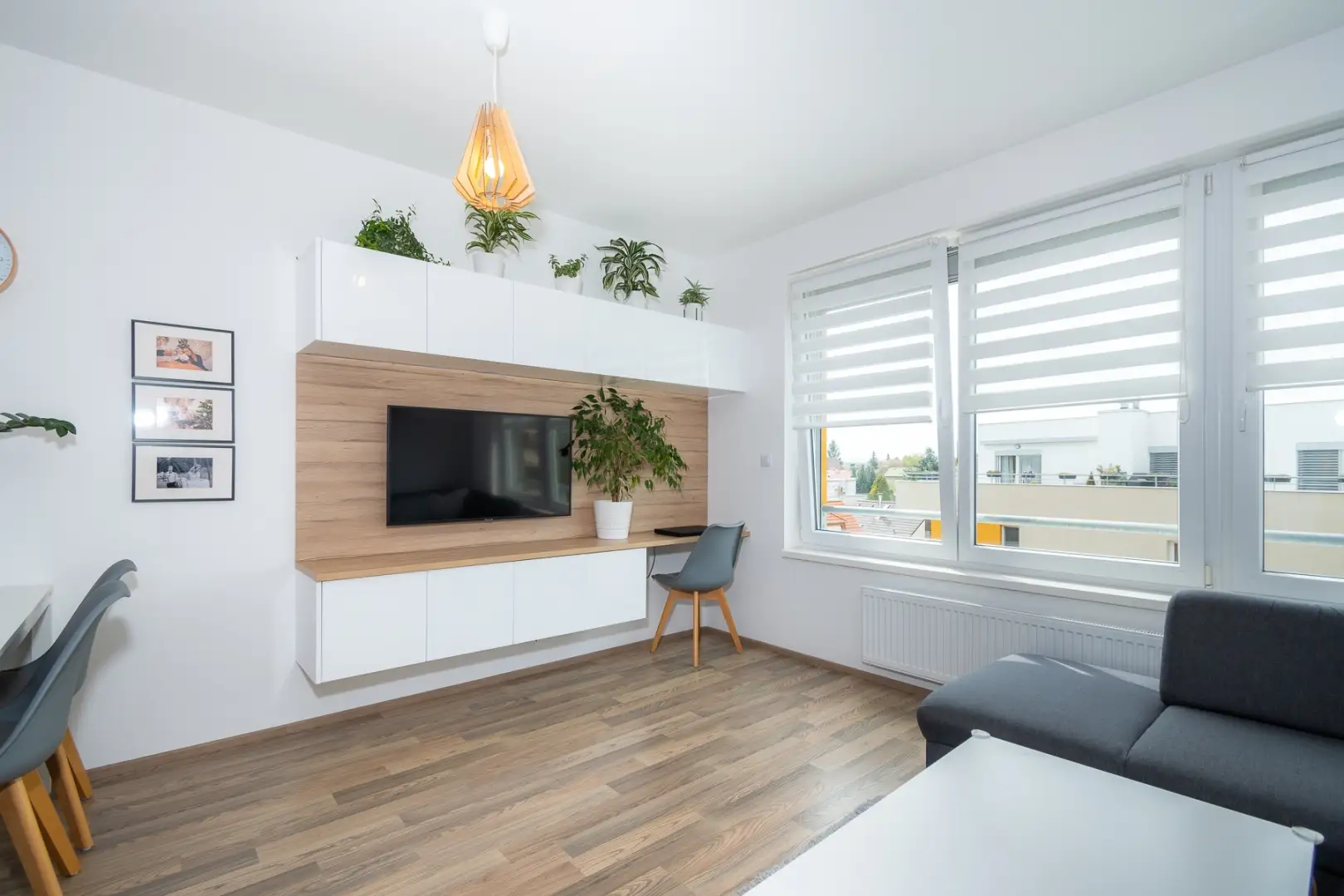 Pronájem bytu 2+kk, 53,6 m², ulice Františka Diviše 1603/20a, Praha - Uhříněves