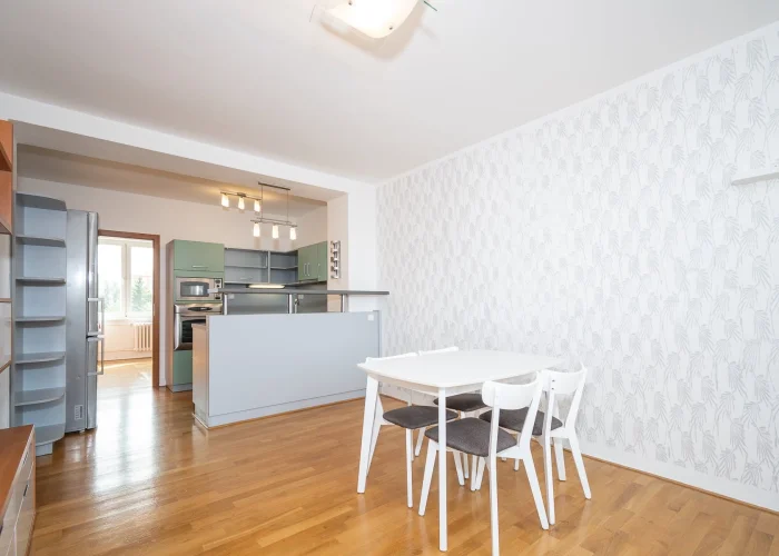 Pronájem bytu 3+kk/B, po rekonstrukci, zařízený, Praha - Letňany