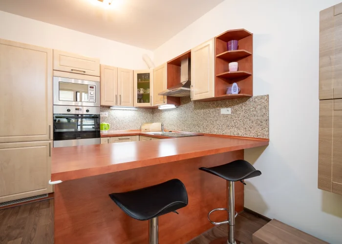 Pronájem bytu 2+kk, 48 m² - Praha - Dolní Měcholupy