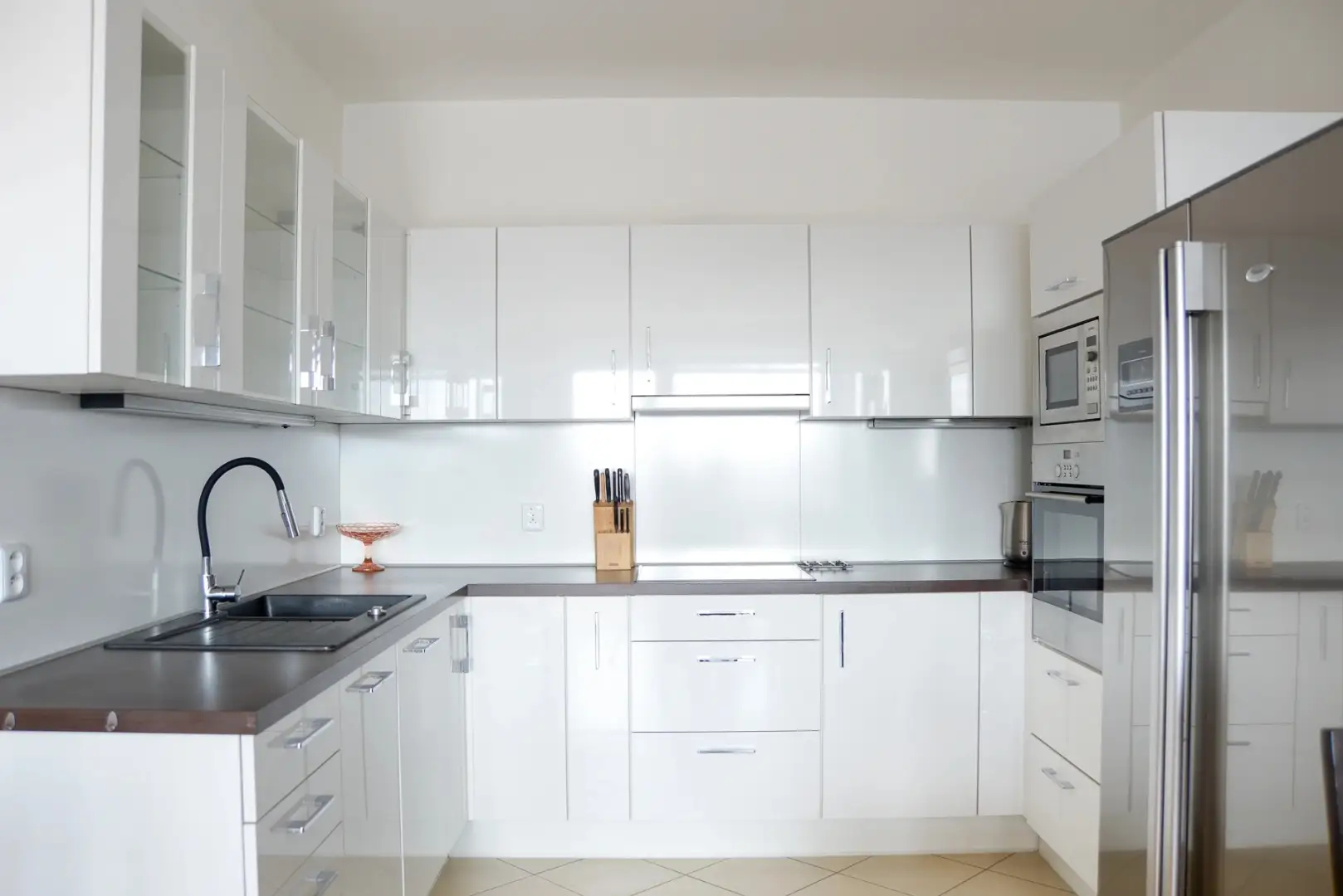 Pronájem bytu 2+kk, 54 m² - Praha - Hloubětín