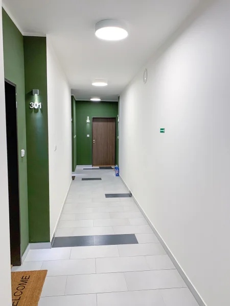 Pronájem bytu 2+kk/B, 53m² - Praha - Střížkov