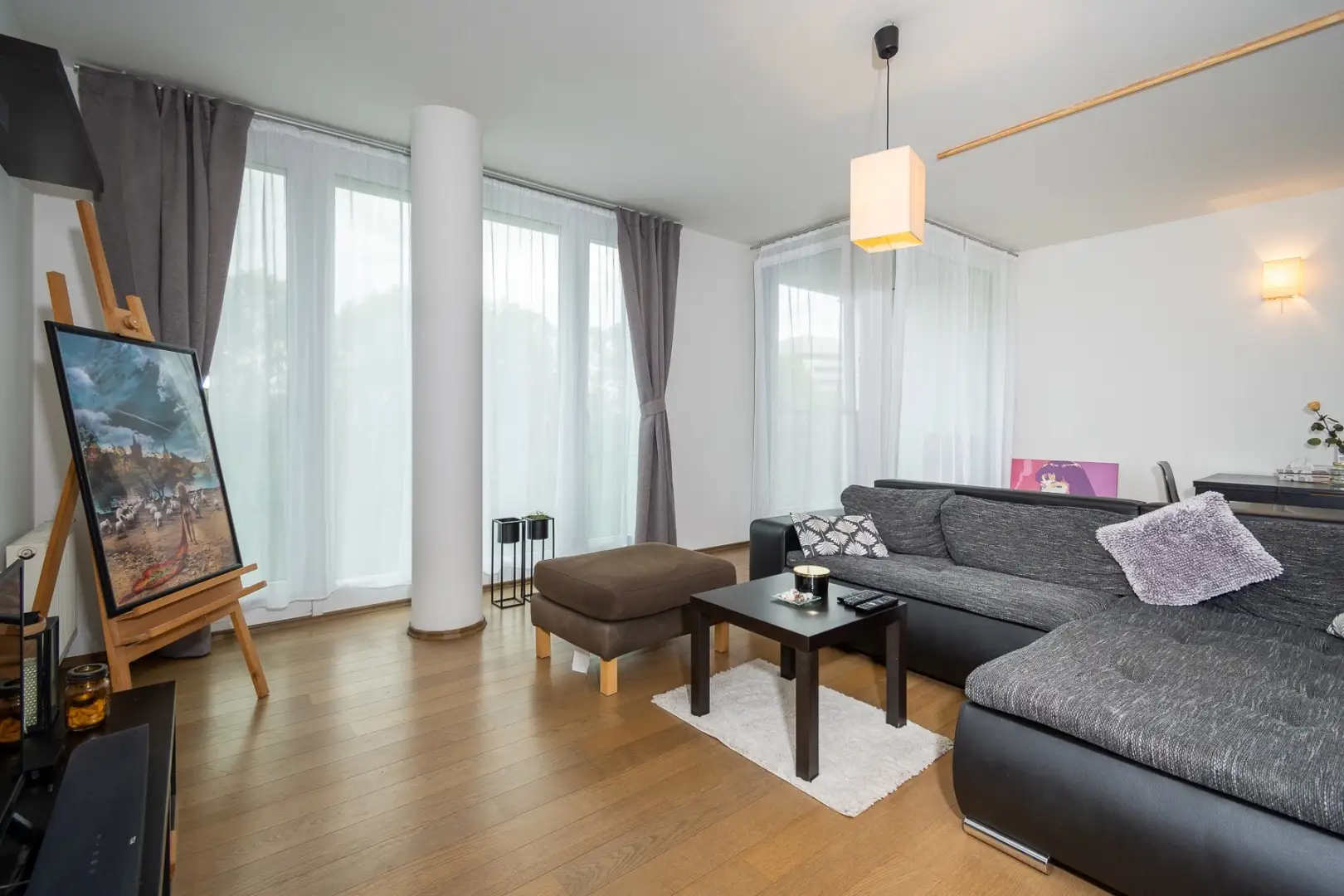 Pronájem zařízeného bytu 2+kk,  60m² s balkonem, Praha - Prosek