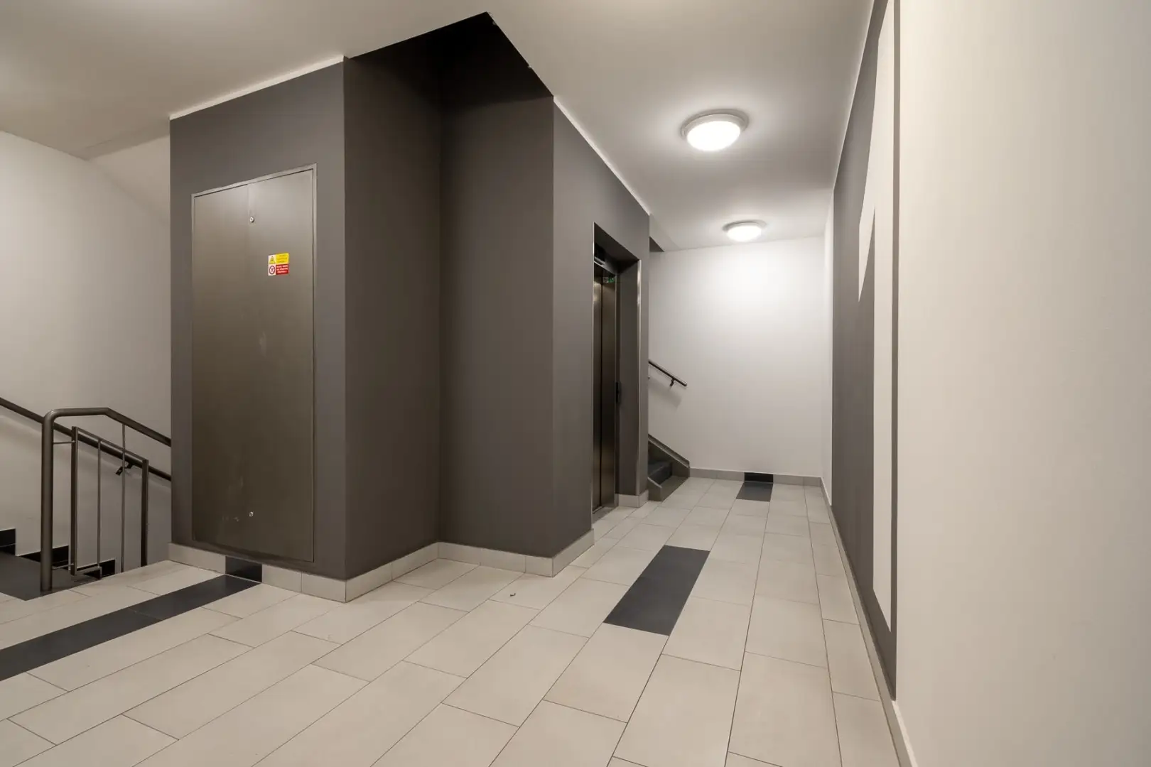 Pronájem bytu 2+kk/B/G o výměře 55m² - Praha - Střížkov