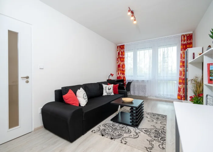 Pronájem bytu 2+kk 39m² - Praha - Hostivař