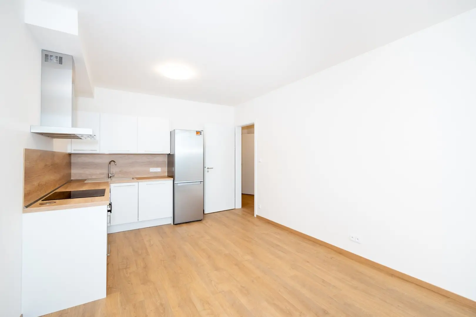 Pronájem byty 2+kk, 46 m² - Praha