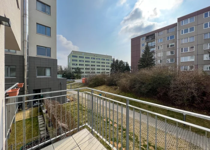 Pronájem bytu 1+kk, ulice Silurská 1225/2, Praha - Hlubočepy