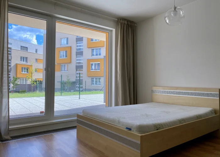 Pronájem bytu 1+kk/ 35m2,  ulice Františka Diviše, Praha Uhříněves