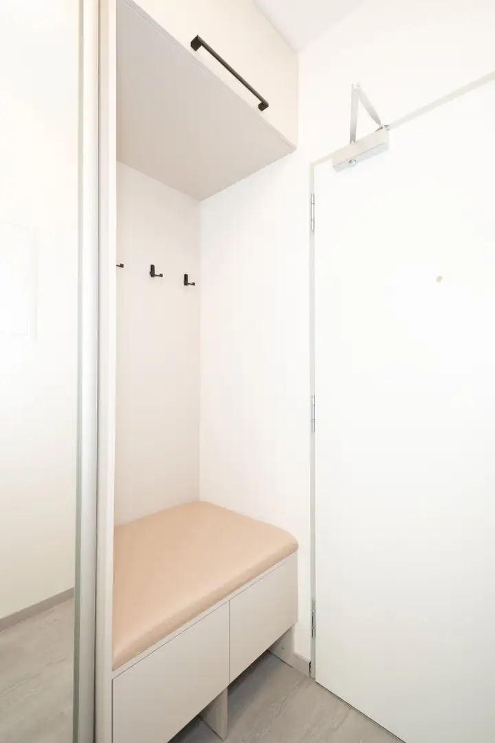 Pronájem bytu 1+kk 34 m², Praha - Vysočany