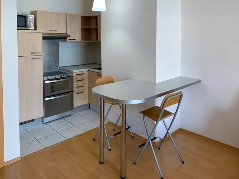Pronájem bytu 2+kk/B/G o výměře 50m²  v lokalitě Praha - Vysočany