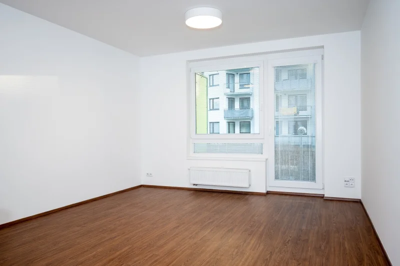 Pronájem bytu 1+kk/B o výměře 32 m2 Praha Střížkov