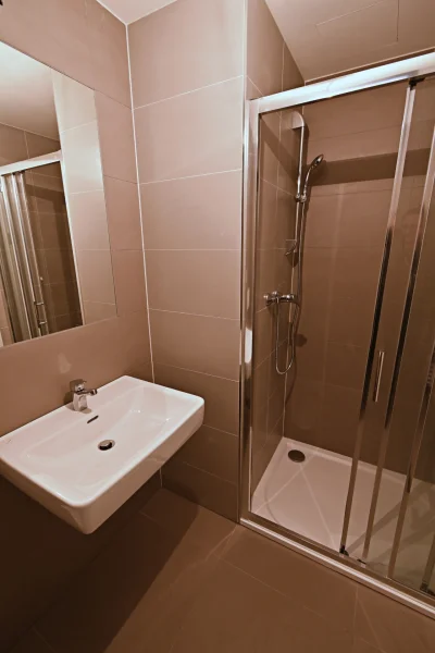 Pronájem bytu 3+kk/L/G o výměře 53m² v lokalitě Praha - Košíře