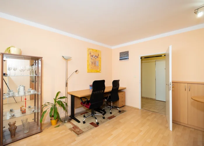 Pronájem bytu 2+kk/P/S, 46,7m2, ulice Hnězdenská, Praha Troja