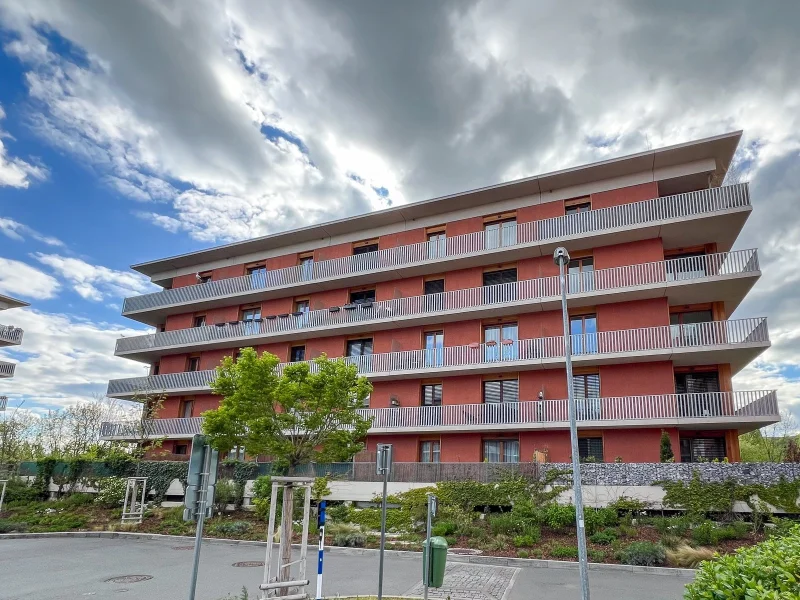 Pronájem byty 2+kk, 54 m² - Praha - Modřany