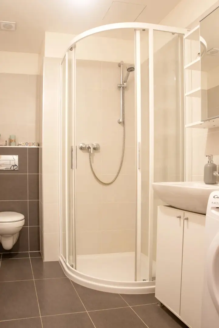 Pronájem bytu 1+kk,  35 m², terasa 7 m2, parkovací stání