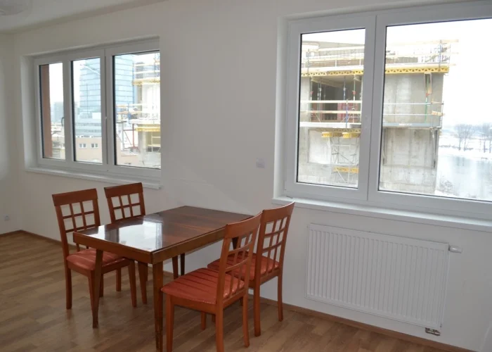 Pronájem bytu 2+kk/G/S 58m² - Praha - Holešovice