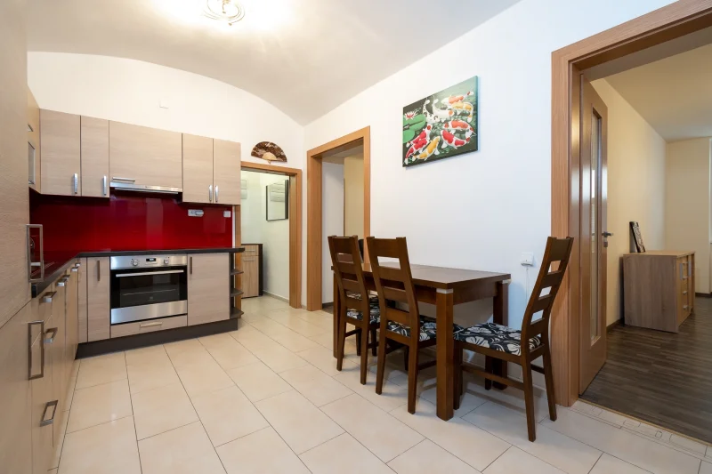 Pronájem bytu 3+1, 80m² - Praha - Košíře