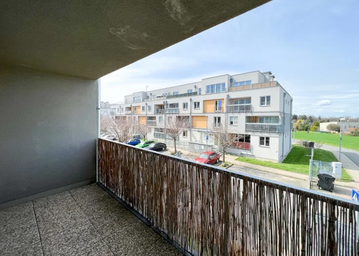 Podnájem bytu 2+kk, ulice Saturnova 1332/52, Praha - Uhříněves