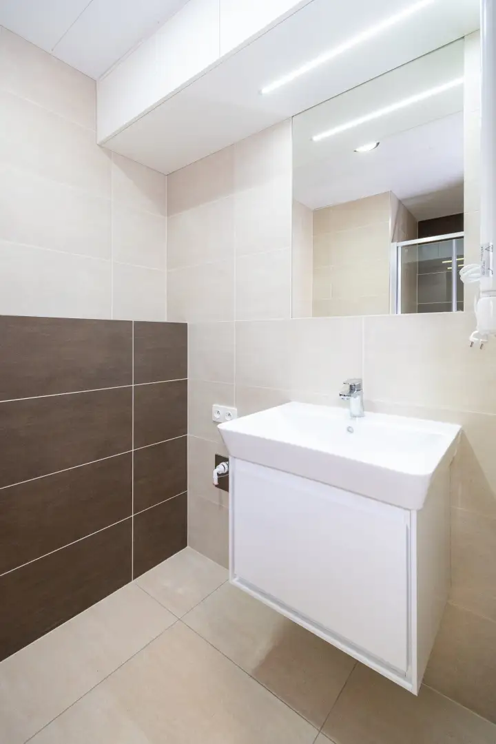 Pronájem studia, 20 m², zařízené, Praha 5 - Smíchov