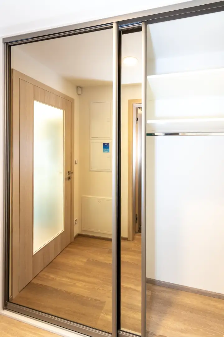 Pronájem bytu 1+kk, 33 m² - Praha