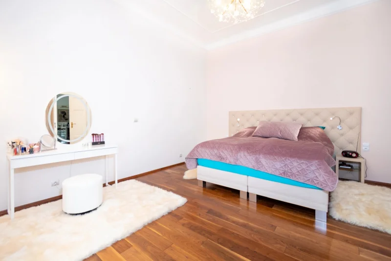 Pronájem bytu 3+kk 137 m2, terasou 15 m2, Haštalská, Praha 1- Staré Město