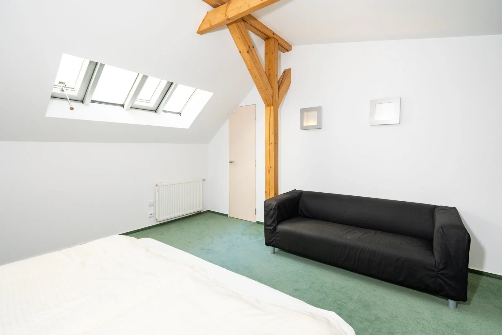 Pronájem mezonetového bytu 2+kk, 103m², Pod Vilami, Praha Nusle