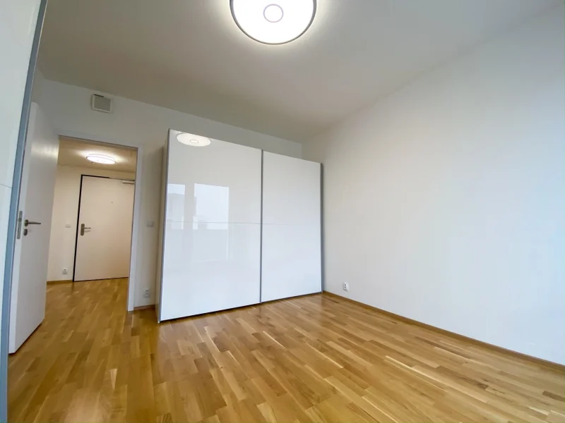 Pronájem bytu 2+kk, 58m2 s balkonem